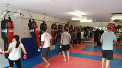 MORGAN Angle Punch Bag [Red/Black Empty]